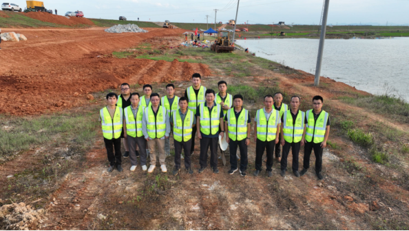 �������ձ���-ӭ��Ѵ������������ǰ�� -454.png