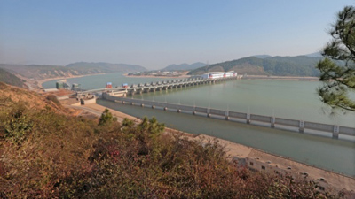 ϿBG��������Ŧ